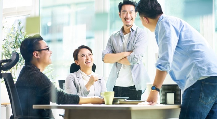 【徹底比較】長期インターンとアルバイトは何が違うの?