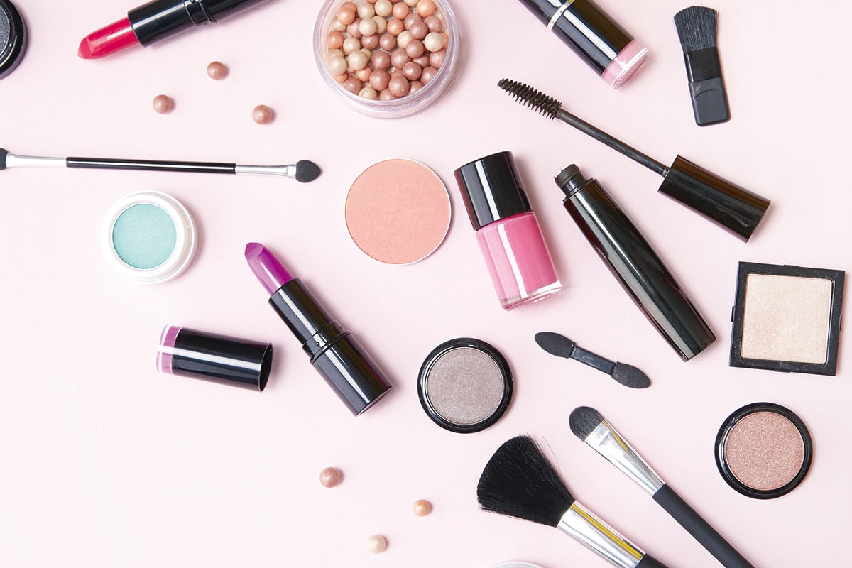 【憧れの化粧品業界!】長期インターンする前に押さえておきたいポイントとは?