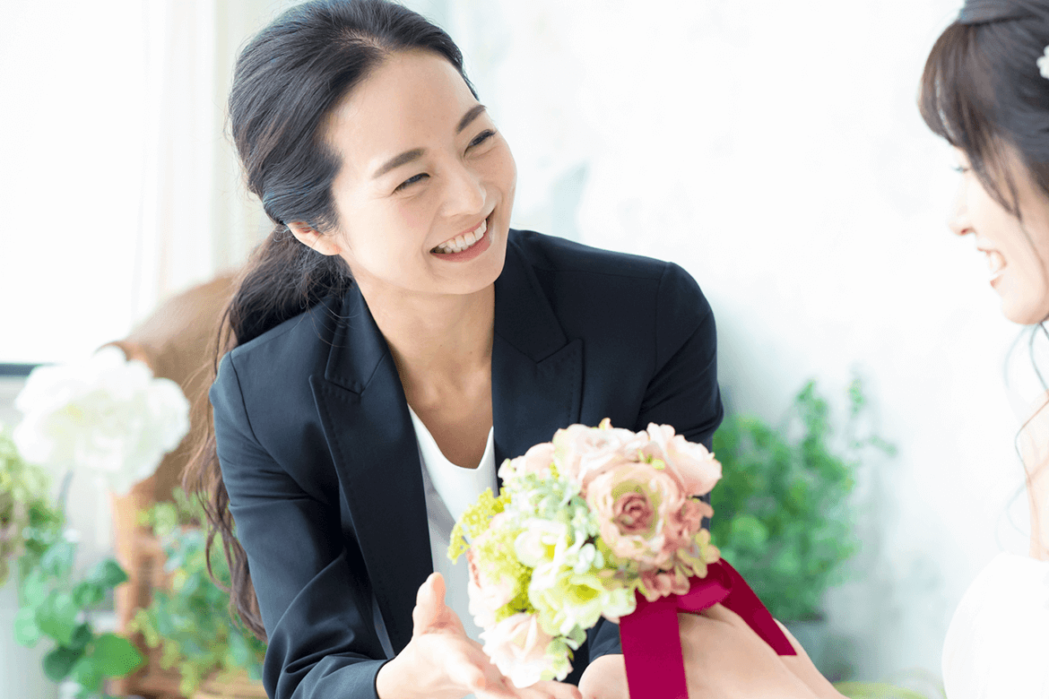 【感動をもたらしたい!】ブライダル業界での長期インターンとは?